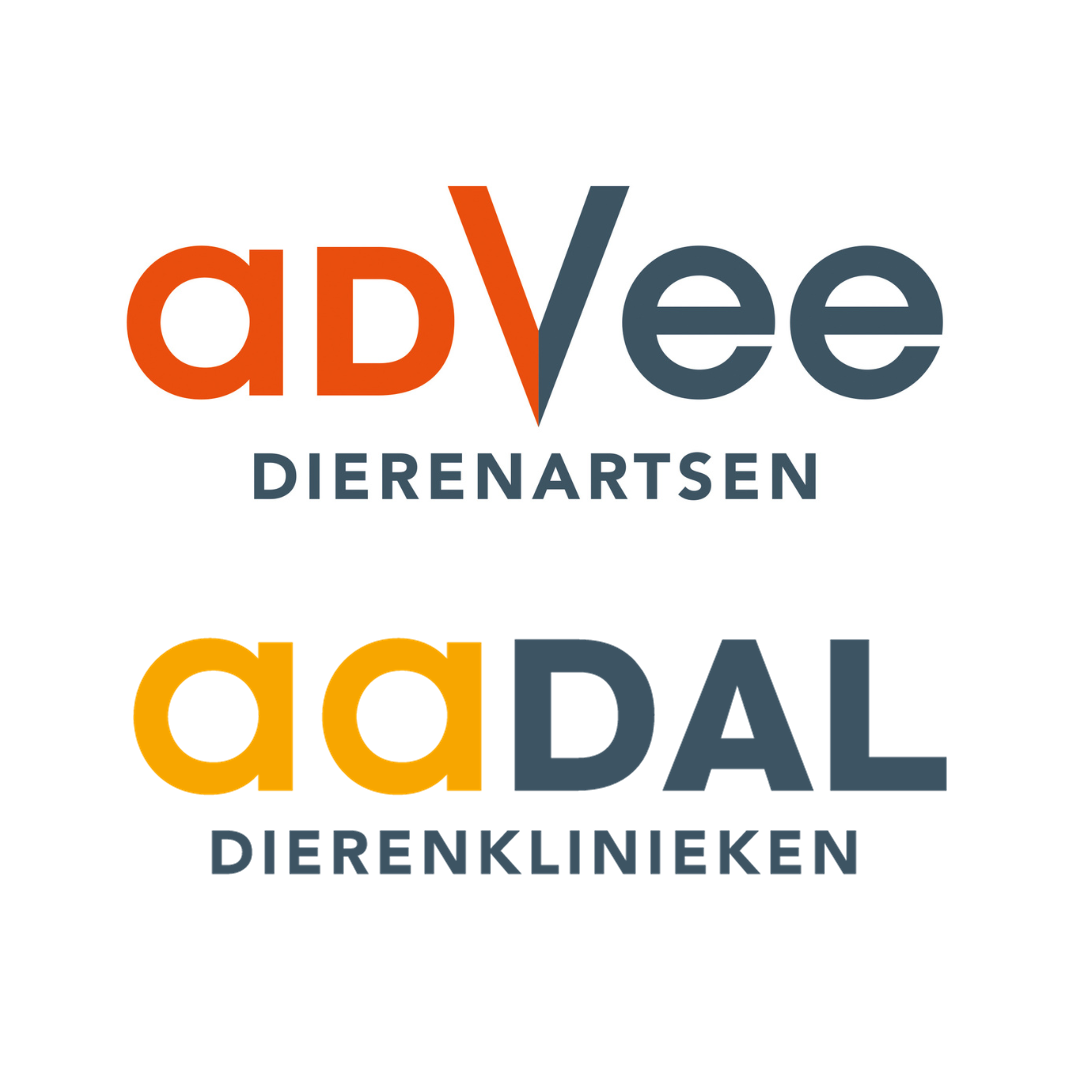 Dubbel Logo AdVee En Aadal 1